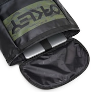 Square Rc Backpack - Black/Brush Tiger Green
