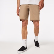Chino 19 Hybrid Short - Rye