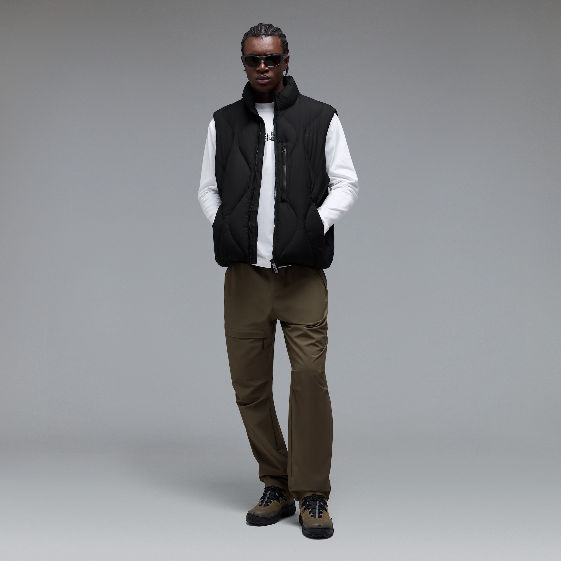 Oakley Urbanslope Puffer Vest In Black