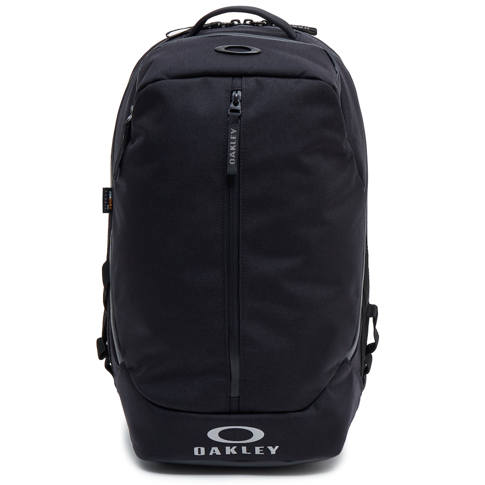 Oakley Snow Backpack in Blackout | Oakley® GB