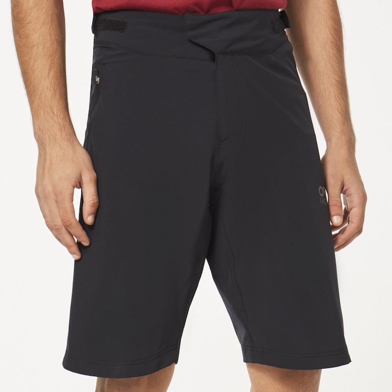 Factory Pilot  Lite Short - Blackout
