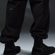 Latitude Veil Knitted Pant - Pitch Black