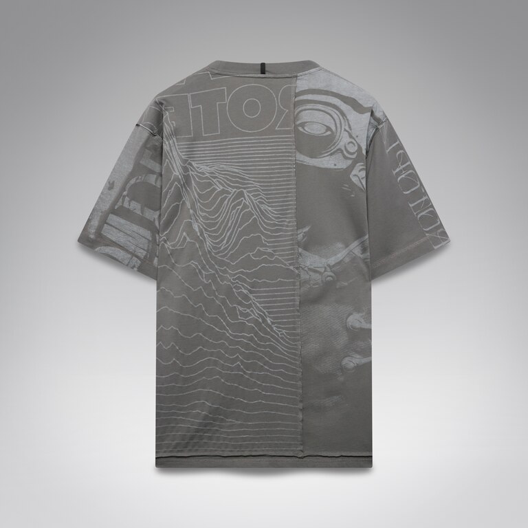 Reserve Strato Panels Tee - Granite Gray