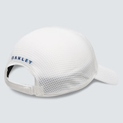 Ellipse Thin Stripe Cap - White