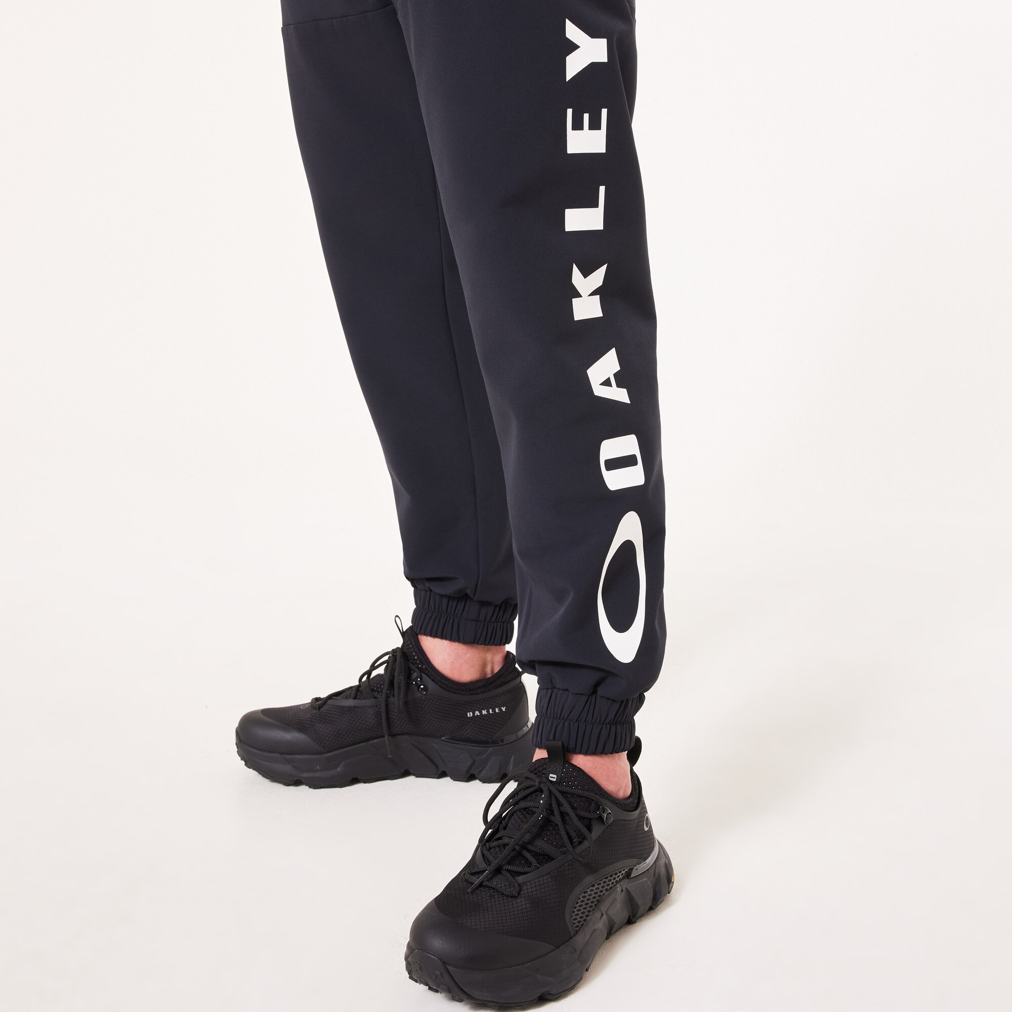 オークリー Enhance Tech Shell Pants 2.0 Blackout | オークリー公式