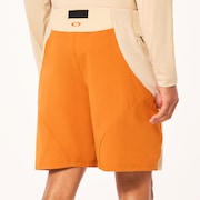 Latitude Arc Short - Ginger