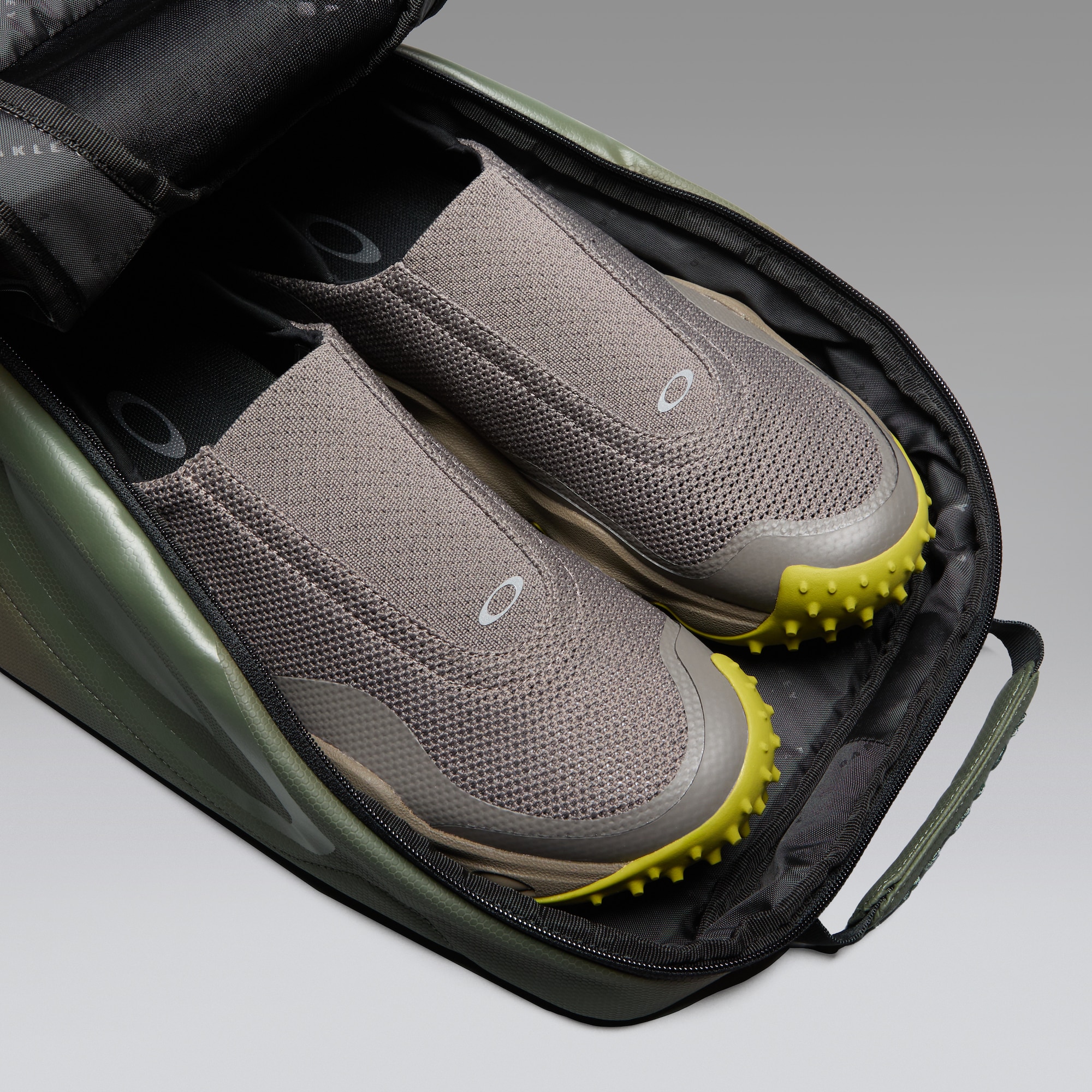 Oakley Shoeone Bag in Deep Olive | Oakley® US
