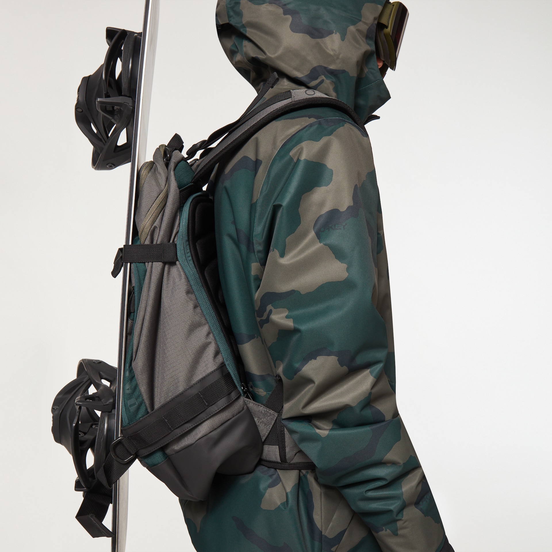 FOS901032__86L_omfr1.png