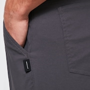 Oakley Perf 5 Utility Short - Forged Iron