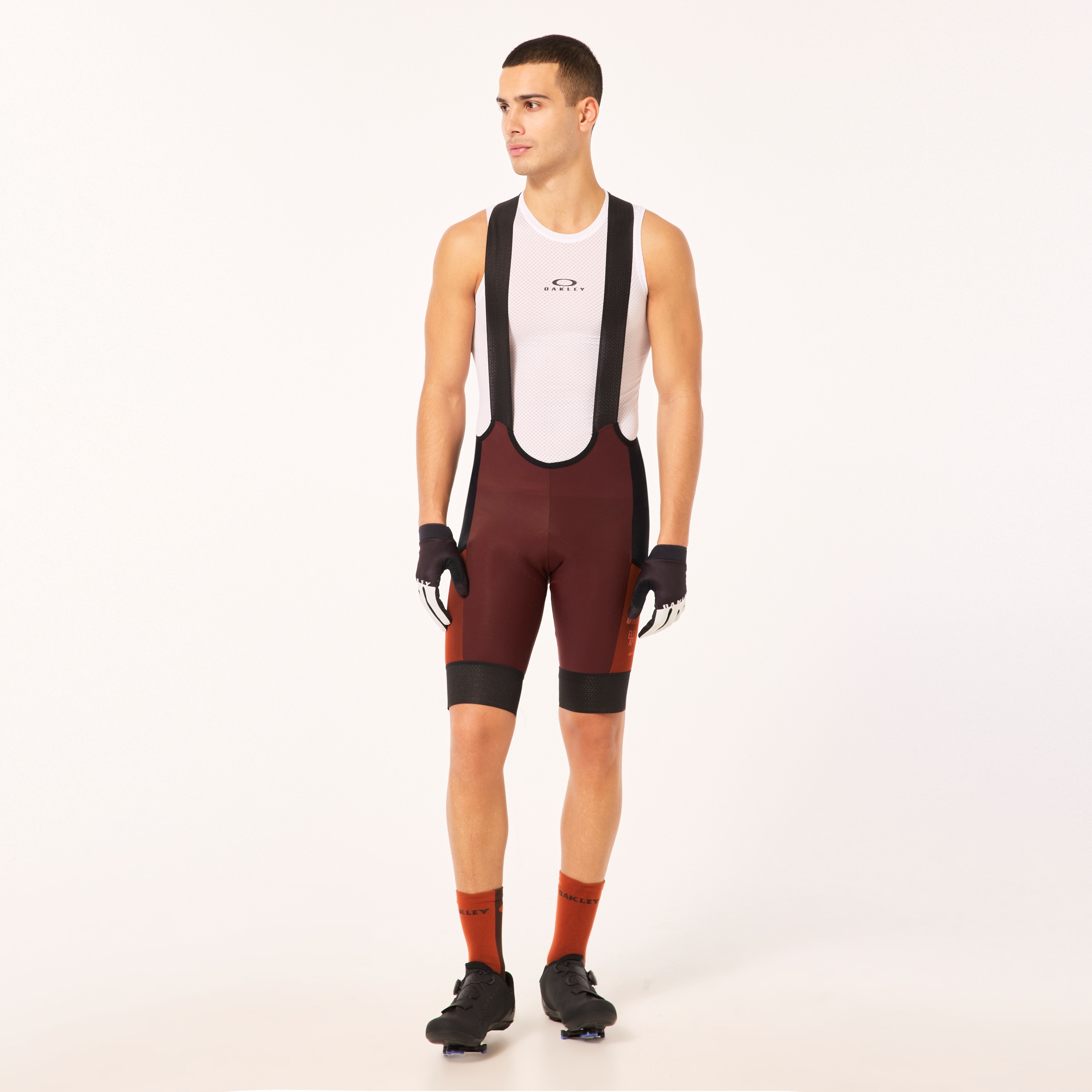 Oakley Off Grid Cargo Bib Short in Grenache | Oakley® US