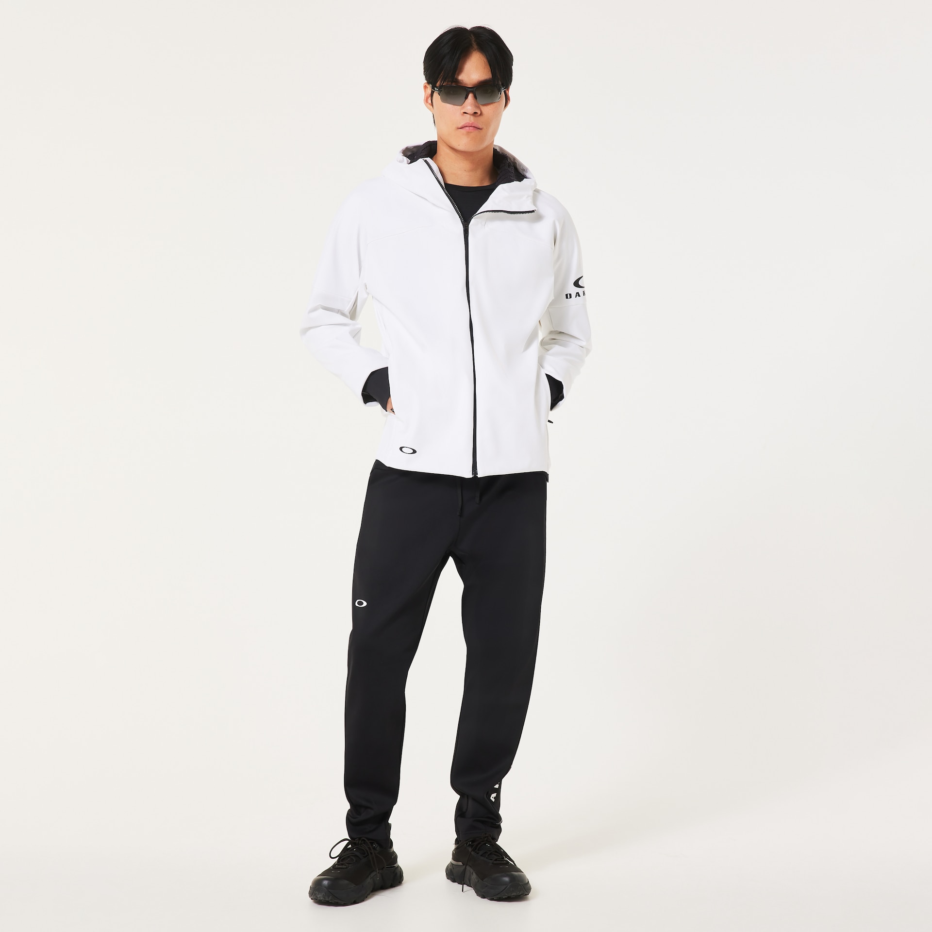 オークリー O-Fusion Warm Jacket 2.0 Raven | オークリー公式ストア 日本