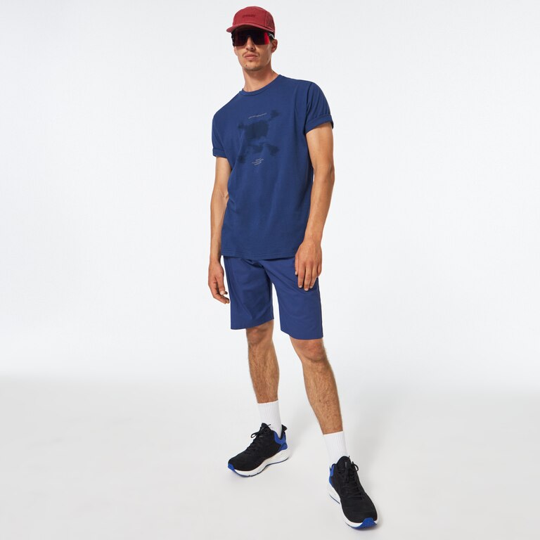 Blurred Scatter Skull Tee - Poseidon
