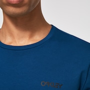 Circled Feathers B1B Tee - Poseidon