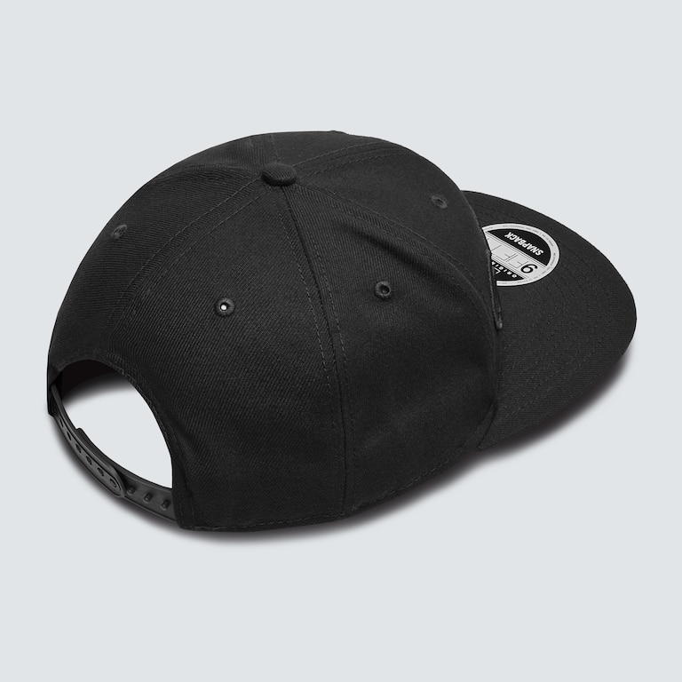 Oakley B1B Meshed Fb Hat in Blackout | Oakley® DE