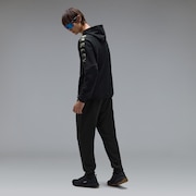 Striking Matelasse Hoodie - Pitch Black