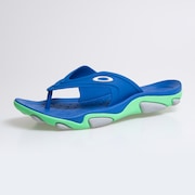 Chinelo Oakley Titan - Imperial Blue