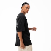 Camiseta Oakley Teeth Footprint - Blackout