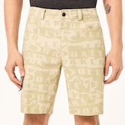 Golf Transition Ransom Short - Collage Silver Sage