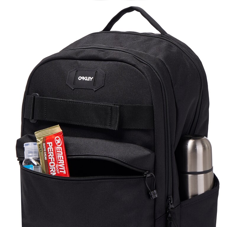 Street Skate Backpack - Blackout