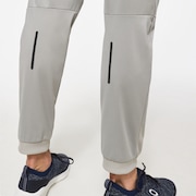 Foundational Pant 2.0 - Stone Gray