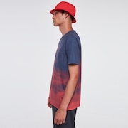 Sunset Fade Tee - Smoke Poppy Red