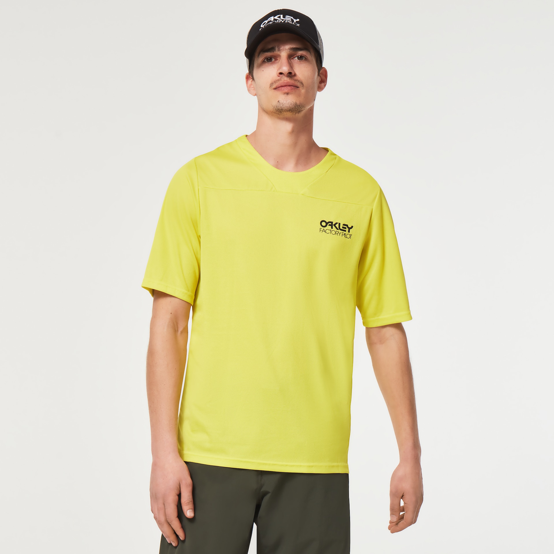 FOA404496__762_omfr1.png