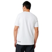 Big Ellipse Tee - White