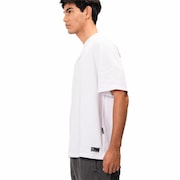 Camiseta Oakley Big Skull - White