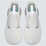 Breed - White