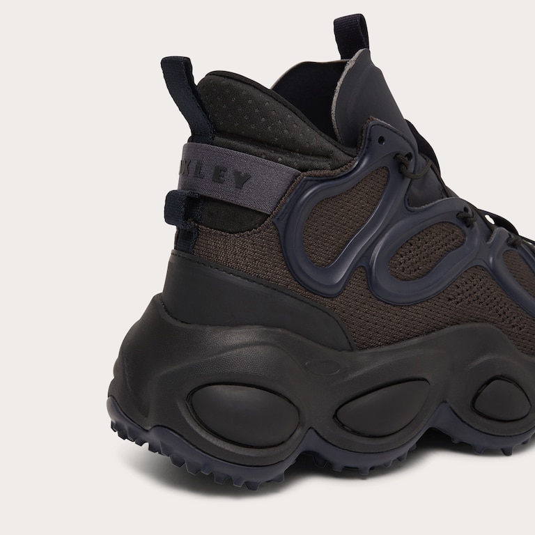Eon Alpha - Triple Black