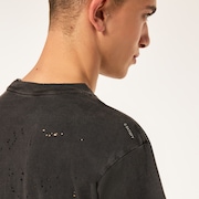Oakley MothTech™ T-Shirt x Satisfy in Volcanic Ash | Oakley® EU