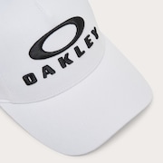 Essential Or Cap 24.0 - White