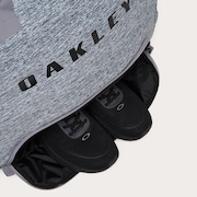 Oakley Boston Bag 18.0 - White Heather