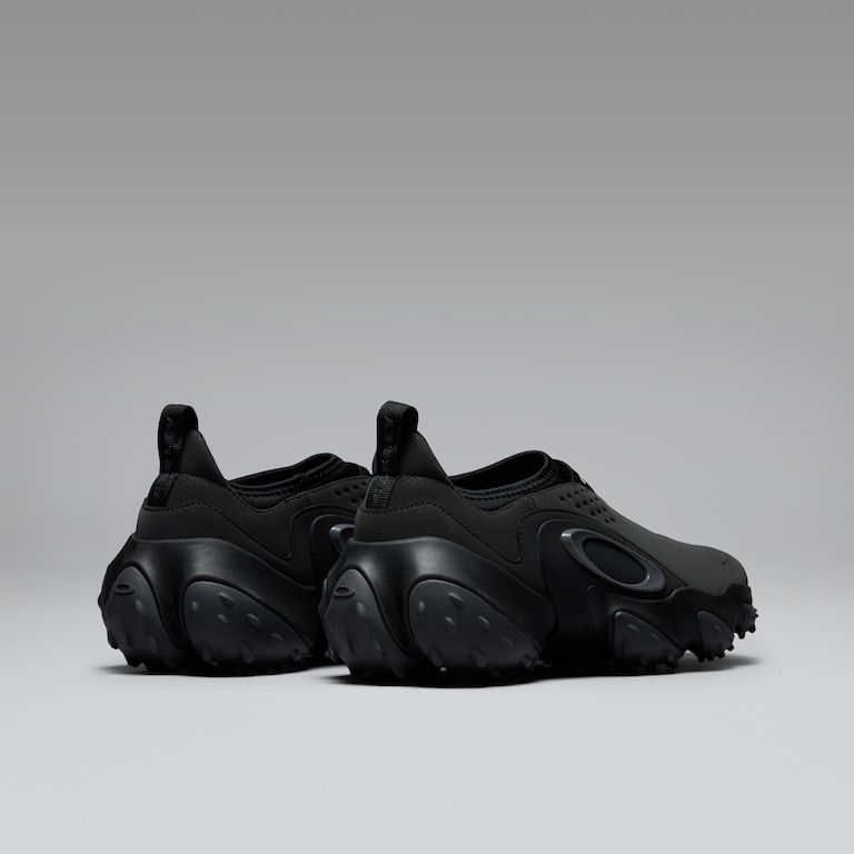 Oakley Edge Icon - Blackout