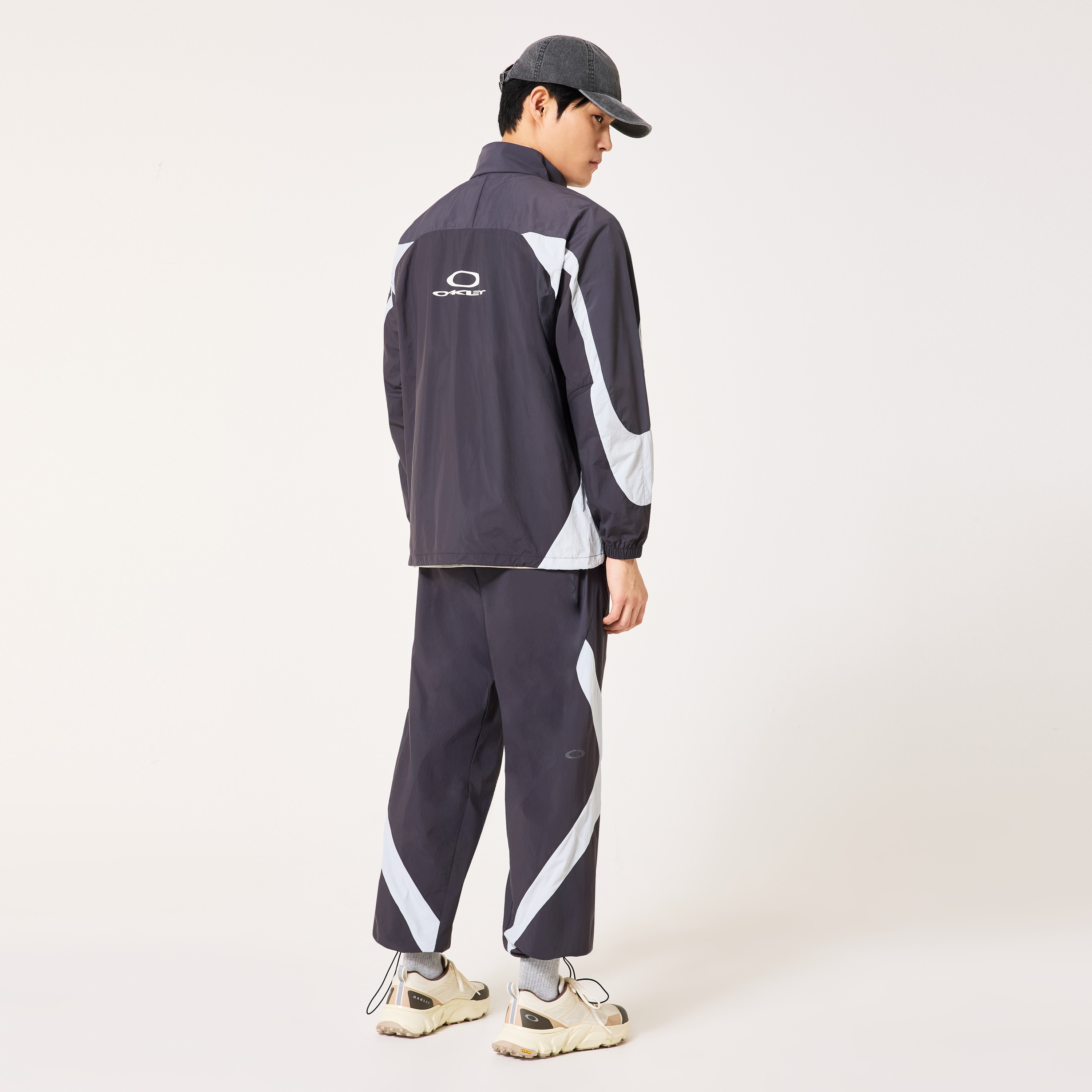 k*z様 【新品】OAKLEY OPERATIVE WR ジャケット パンツセッ FOA408782__01N_ombk1.png