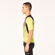 Endurance Dazzle Camo Jersey - Gradient Swirl Black/Yellow