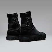 Phantom Coyote Boot - Pitch Black