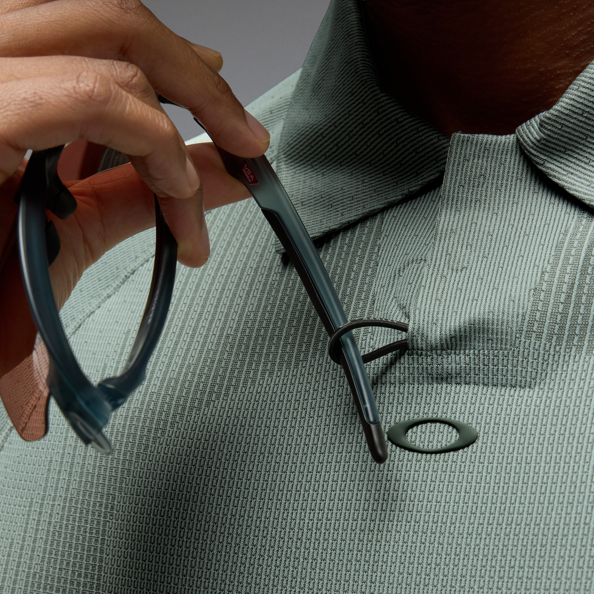 Oakley Fusion Uv Top in Aviator Green | Oakley® US