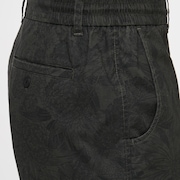 Chino 19 Hybrid Short - New Dark Brush Flower