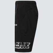 Striking Wind Shorts 9Inch 1.0 - Blackout