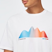 Graphic Waves Tee - White