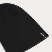 Back Bone Beanie 2.0 - Blackout