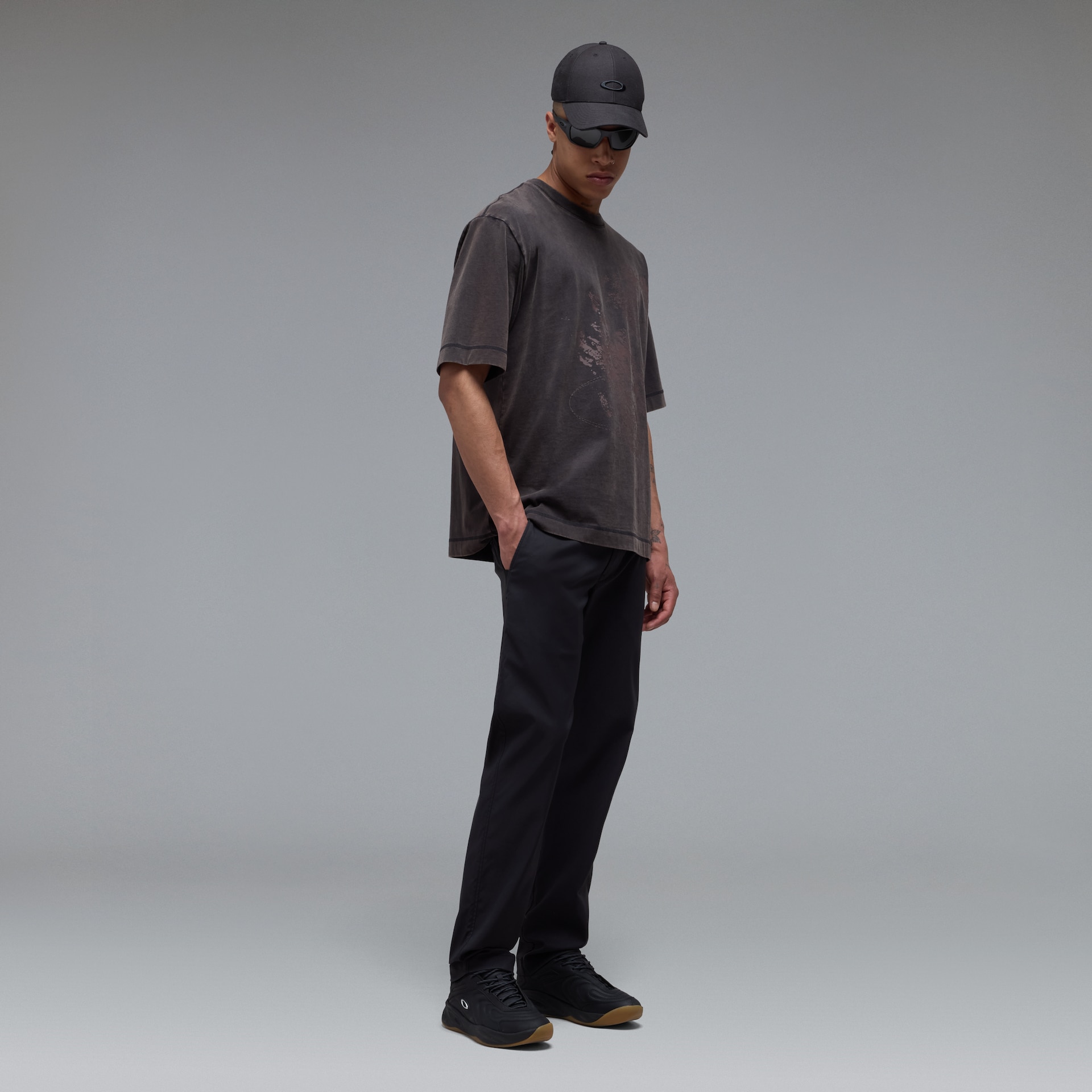 Oakley ブラック ストレートパンツ Oakley Daybreak Straight Pant in Pitch Black | Oakley® | Official
