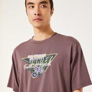 En New Retro Tee 8Bit 2.0 - Deep Plum