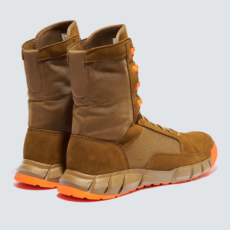 Coyote Neon Boots - Coyote/Neon Orange