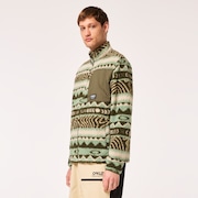 Mountain Fire Sherpa - Green Norway Pattern