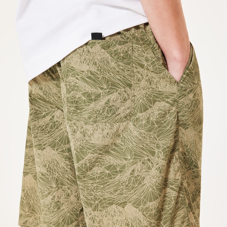 Outdoor Printed Short - Aop Mountain Green Pebble