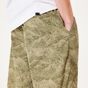Outdoor Printed Short - Aop Mountain Green Pebble