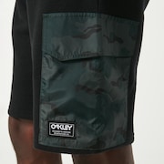 Road Trip Rc Cargo Shorts - Black/B1B Camo Hunter