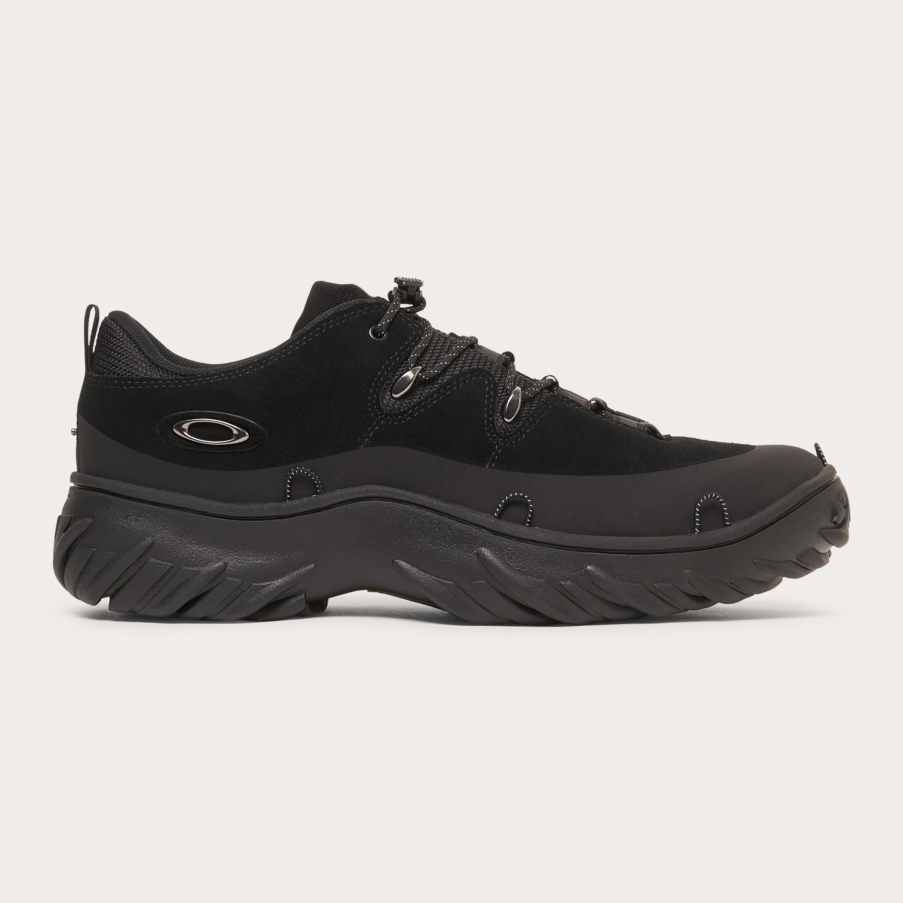 Oakley Meridian Low Ext in Blackout | Oakley® US